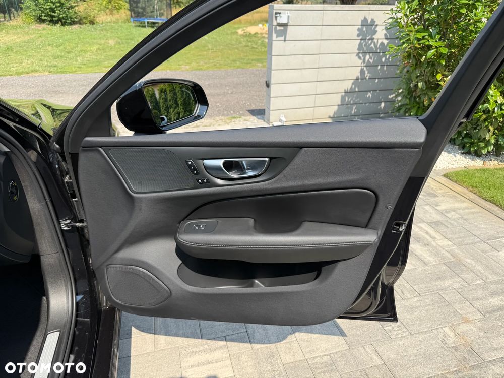 Volvo V60 B4 D Inscription - 27