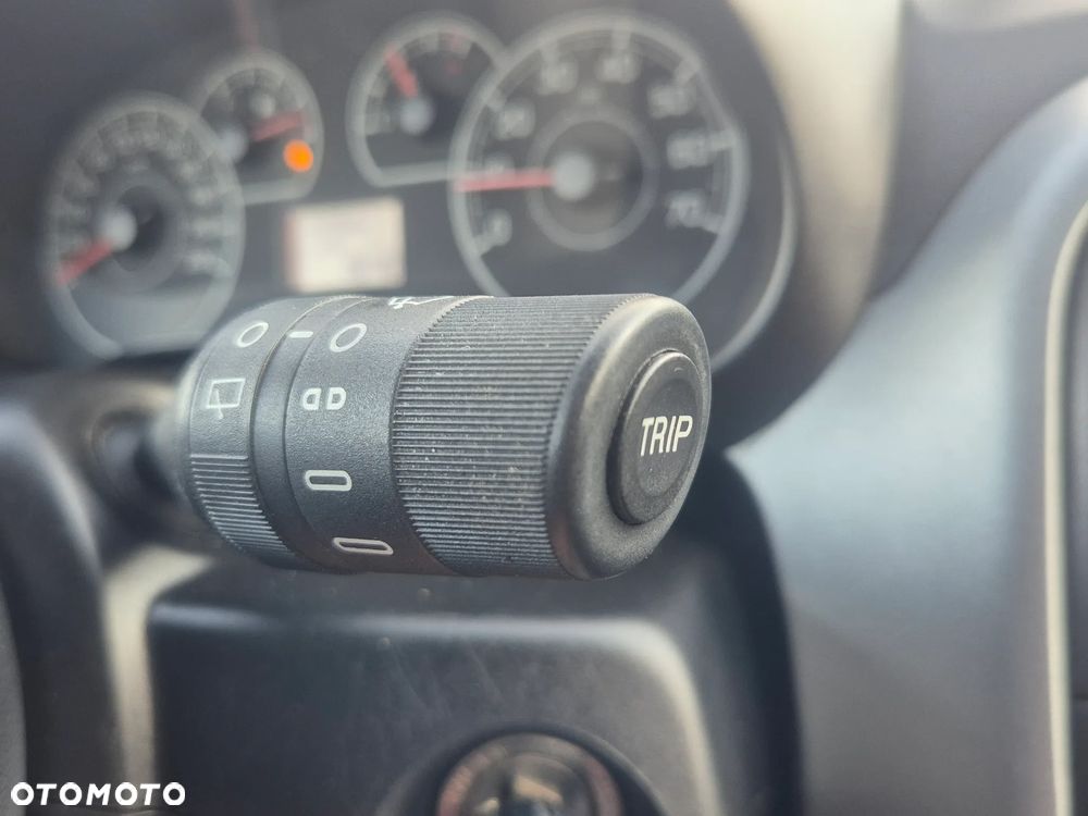 Fiat Grande Punto 1.2 8V Go - 27