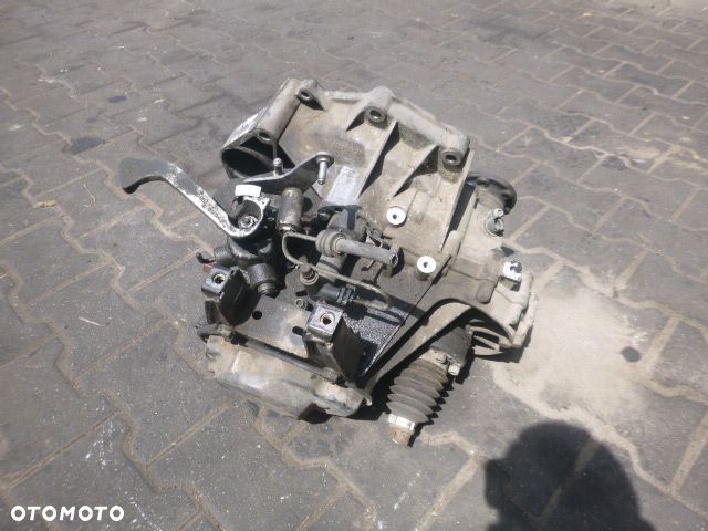 MANUALNA SKRZYNIA BIEGÓW VOLKSWAGEN POLO 9N 1.2 GSH - 20