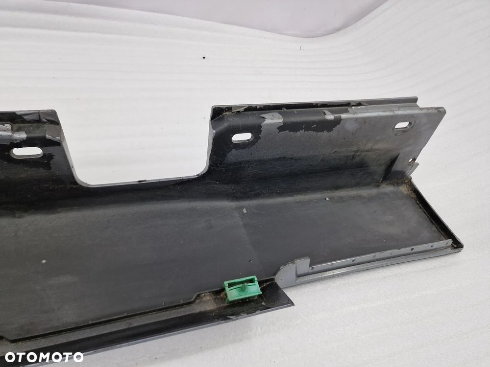 BMW E60 5 04- PRAWA LISTWA PROGOWA / NAKŁADKA PROGU , NR 51717033760 , NR AUKCJI PR305 - 14