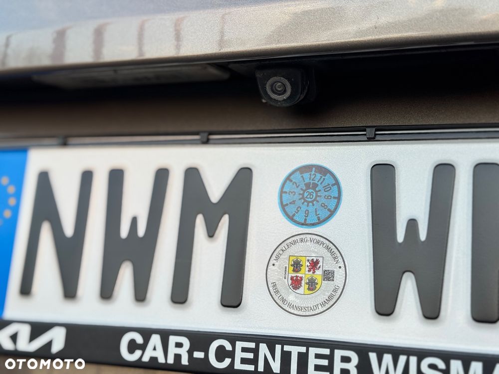 Kia Sportage 2,0 CRDI AWD Platinum - 32