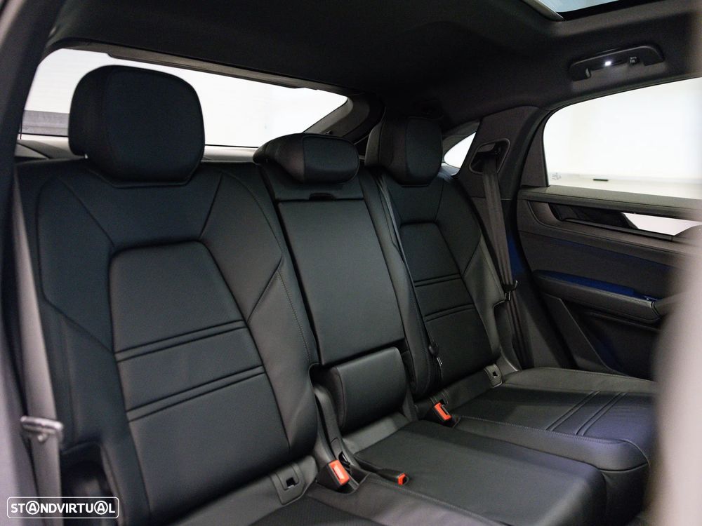 Porsche Cayenne Coupé E-Hybrid Black Edition - 45