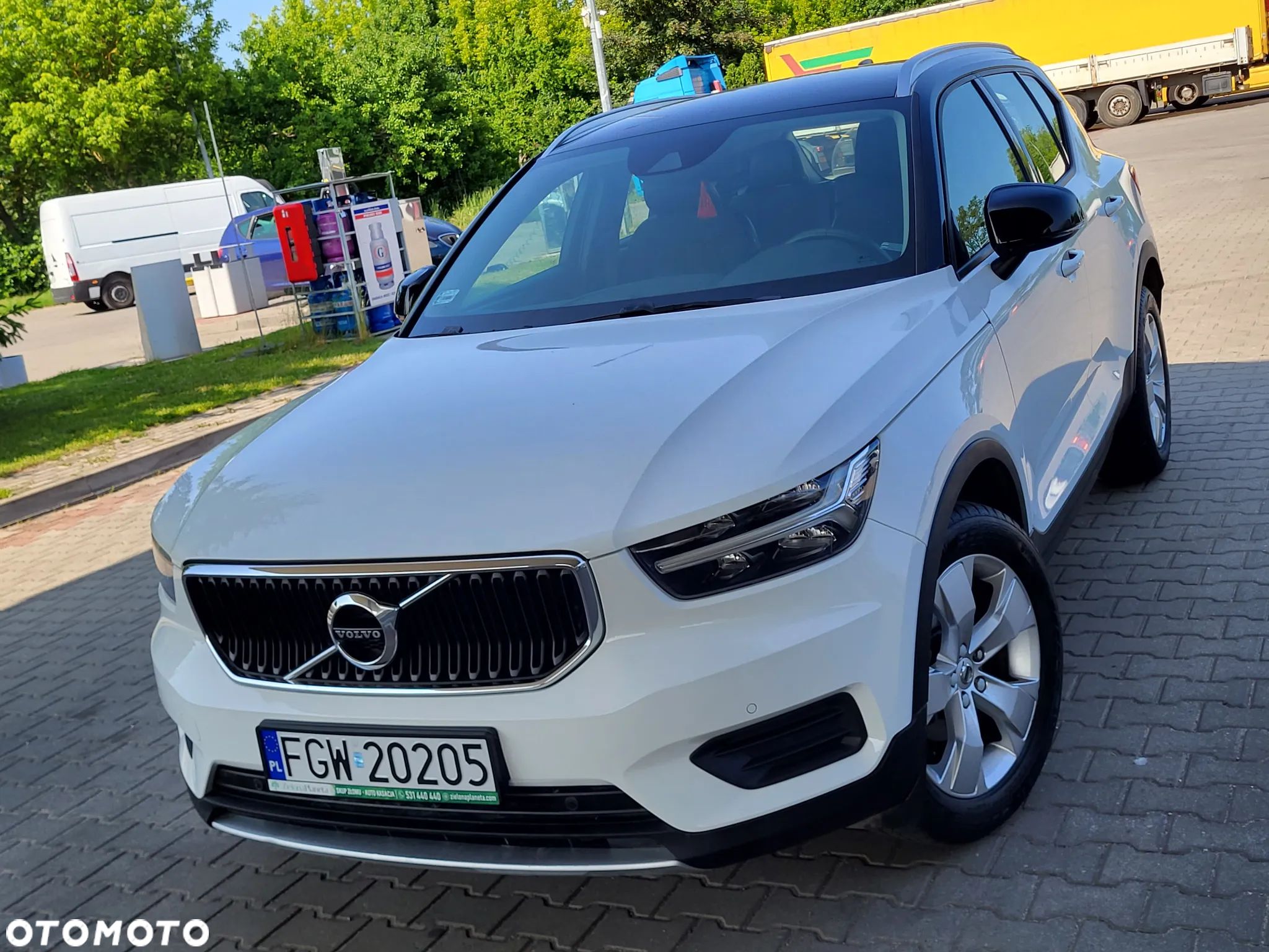 Volvo XC 40 T3 Momentum - 1