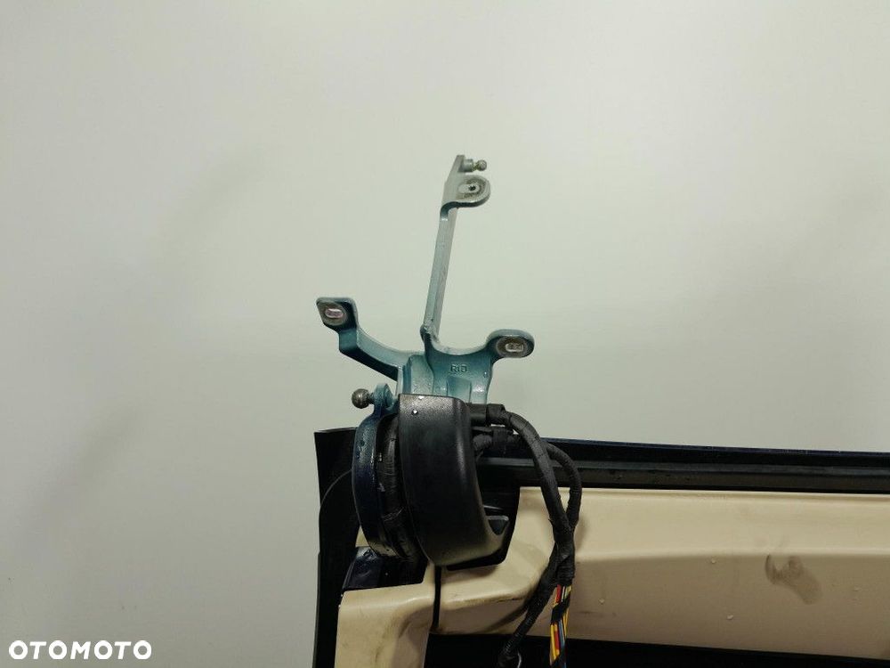 BMW 5 F11 TYLNA KLAPA BAGAŻNIKA A89 - 8