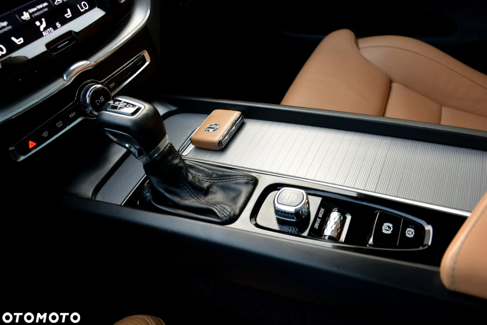 Volvo XC 60 T5 GPF Inscription - 34