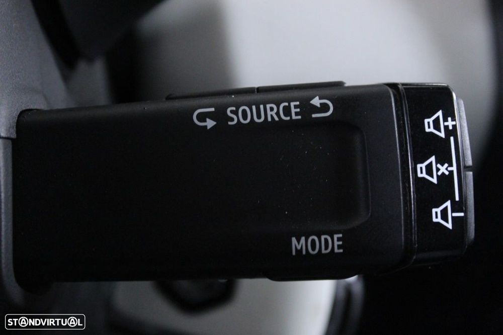 Renault Clio 1.0 TCe Evolution - 26