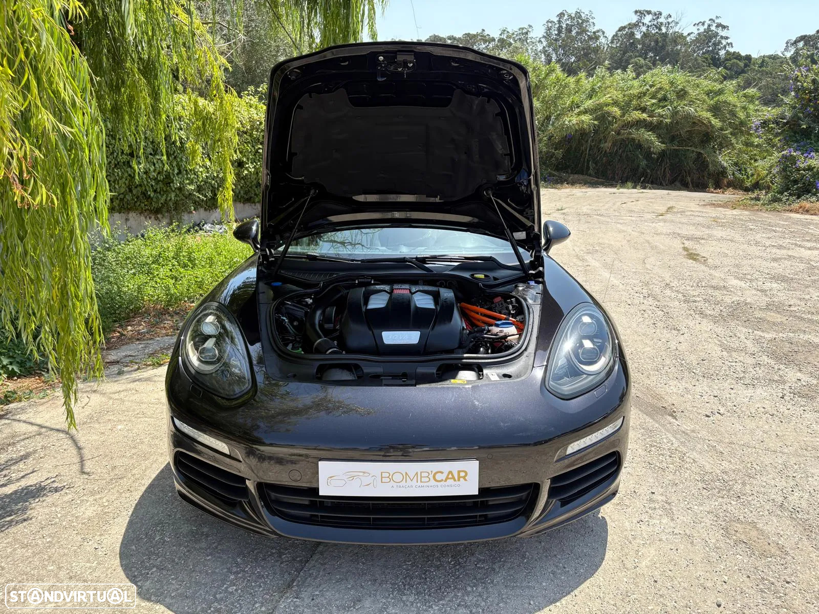 Porsche Panamera 4 E-Hybrid - 9