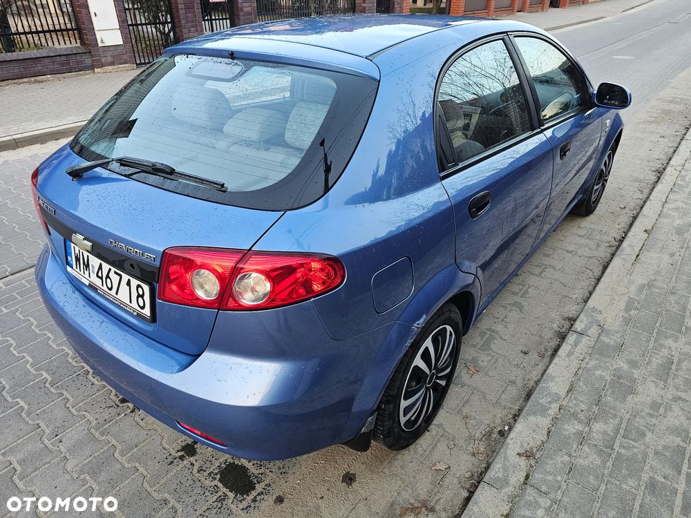 Chevrolet Lacetti 1.4 SE / Star - 4