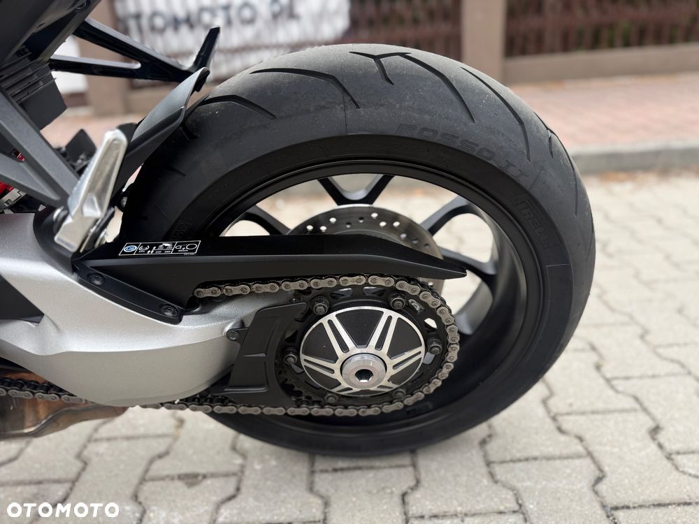 Honda CB - 24