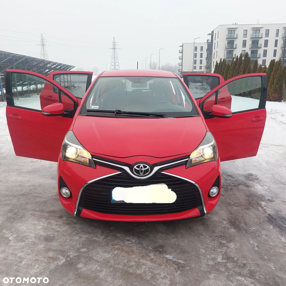 Toyota Yaris 1.33 Premium - 1