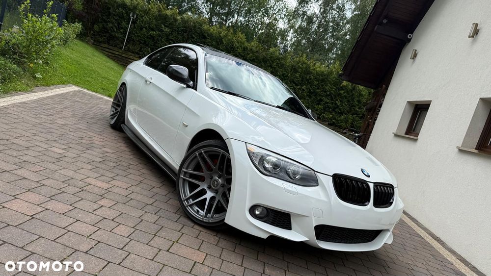 BMW Seria 3 335i xDrive M Sport Edition - 3