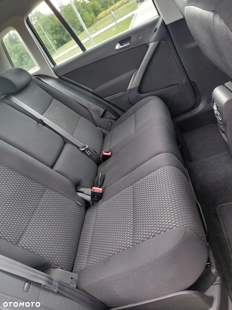 Volkswagen Tiguan 1.4 TSI BlueMot Trend&Fun - 13