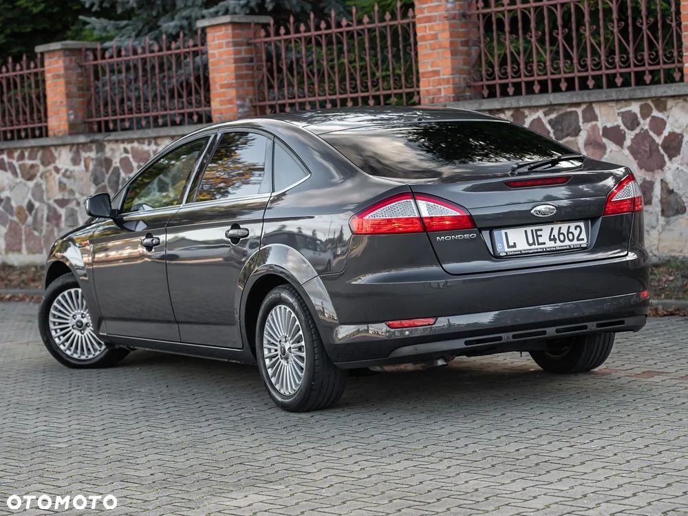 Ford Mondeo 2.0 Platinium X - 9