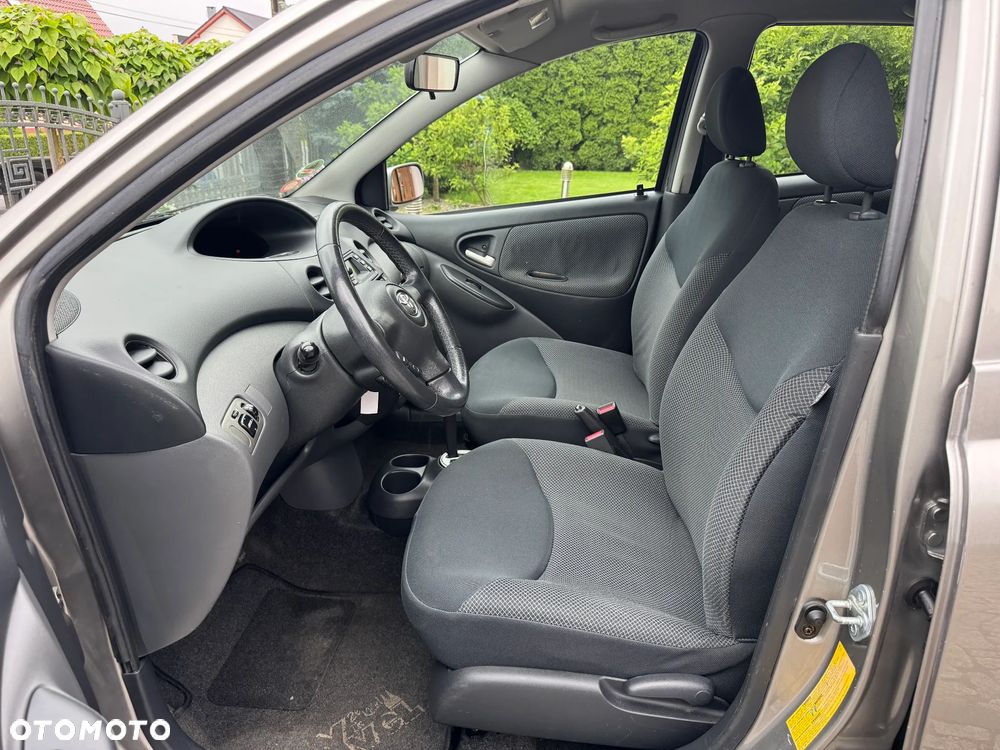 Toyota Yaris 1.3 Automatik Sol - 28