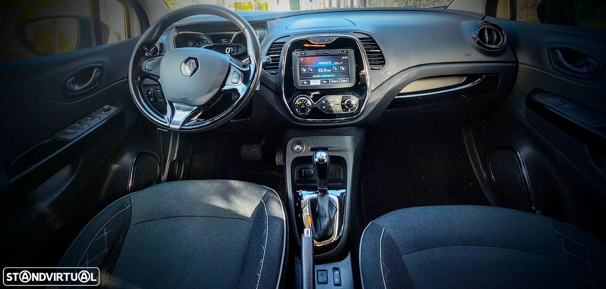 Renault Captur ENERGY TCe 120 EDC Luxe - 12