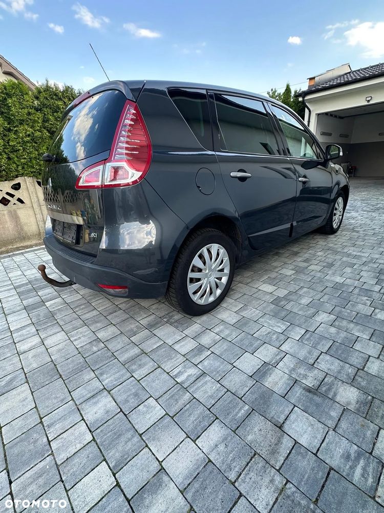 Renault Scenic - 6
