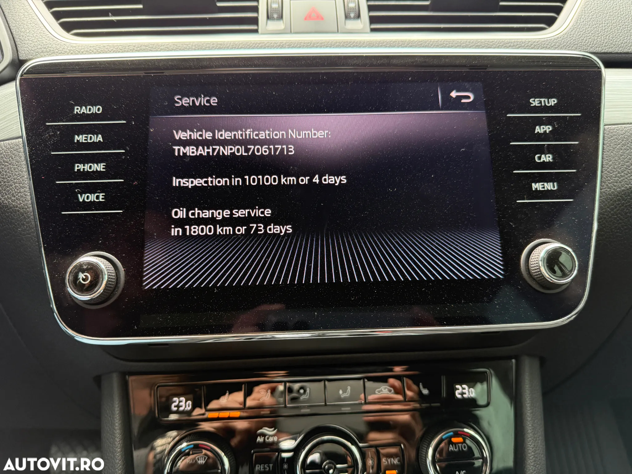 Skoda Superb 2.0 TDI DSG Ambition - 18