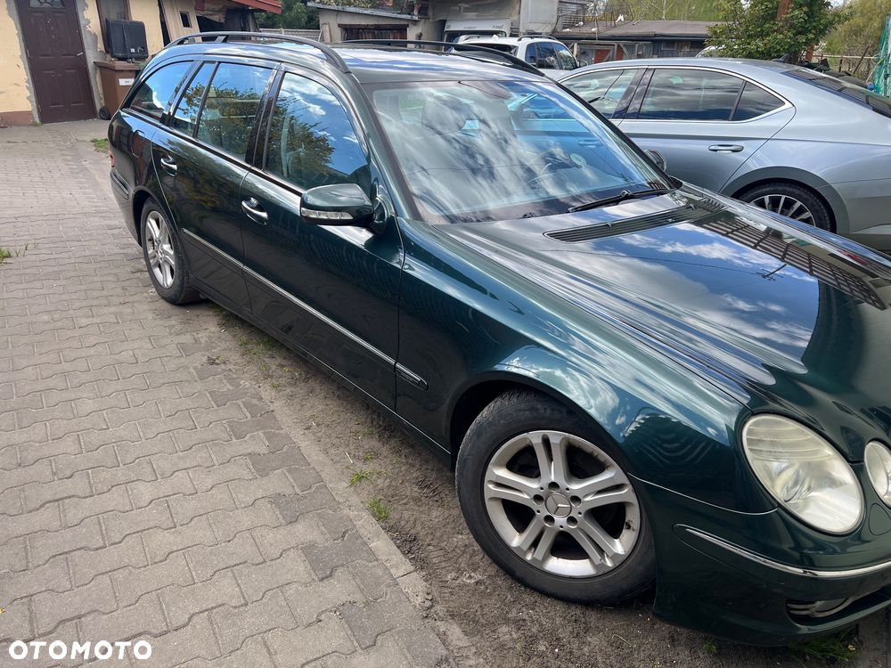 Mercedes-Benz Klasa E 220 CDI Avantgarde DPF - 3