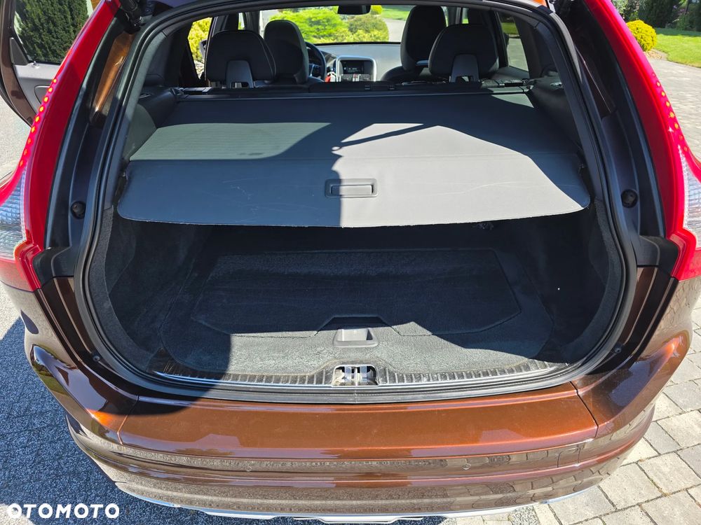 Volvo XC 60 D4 Drive-E Summum - 28