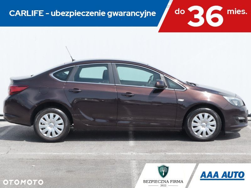 Opel Astra - 8