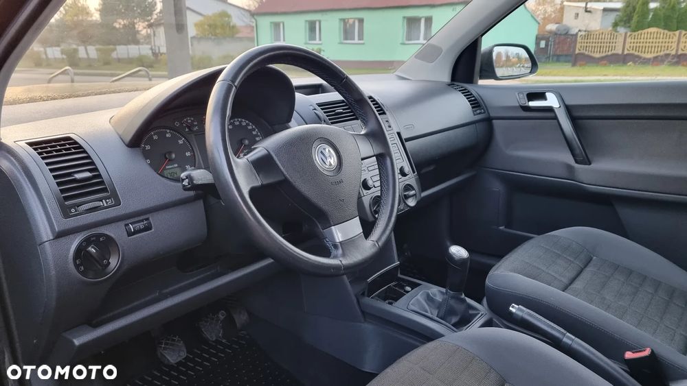 Volkswagen Polo 1.4 Tour - 10