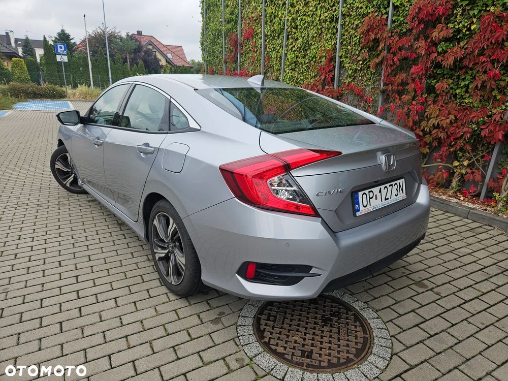 Honda Civic 1.5 T Executive CVT - 10