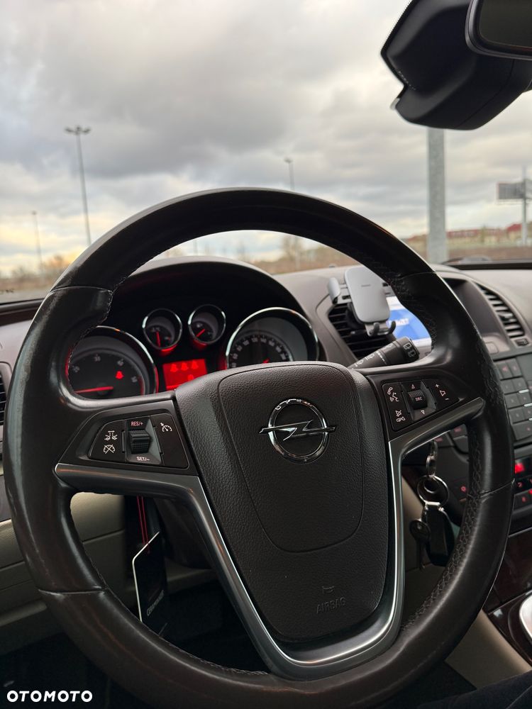 Opel Insignia 2.0 Bi Turbo CDTI 4x4 - 21