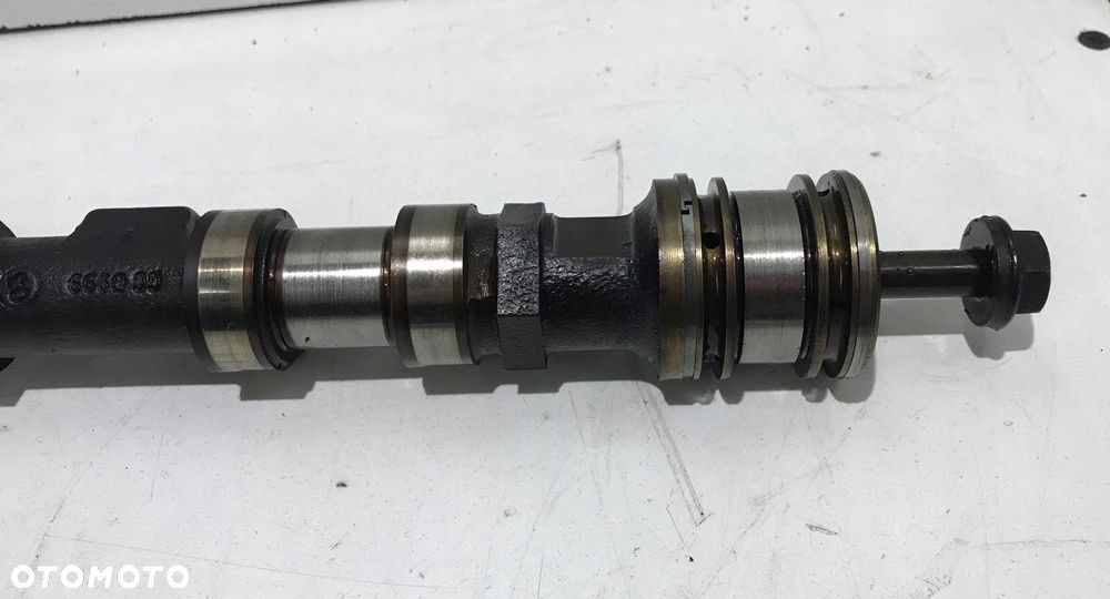 WAŁEK ROZRZĄDU WYDECHOWY 7504152 BMW E65 745i N62 - 2