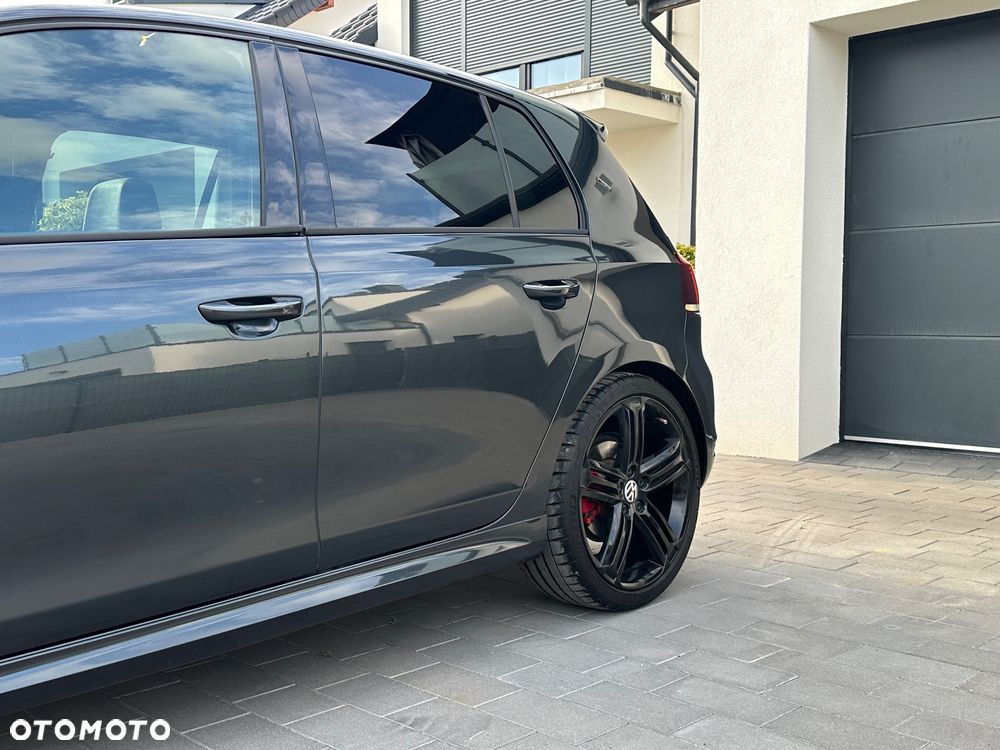 Volkswagen Golf 2.0 GTI DSG Edition 35 - 8