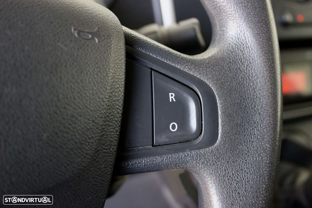 Renault Kangoo 1.5 DCI 75CV - 17