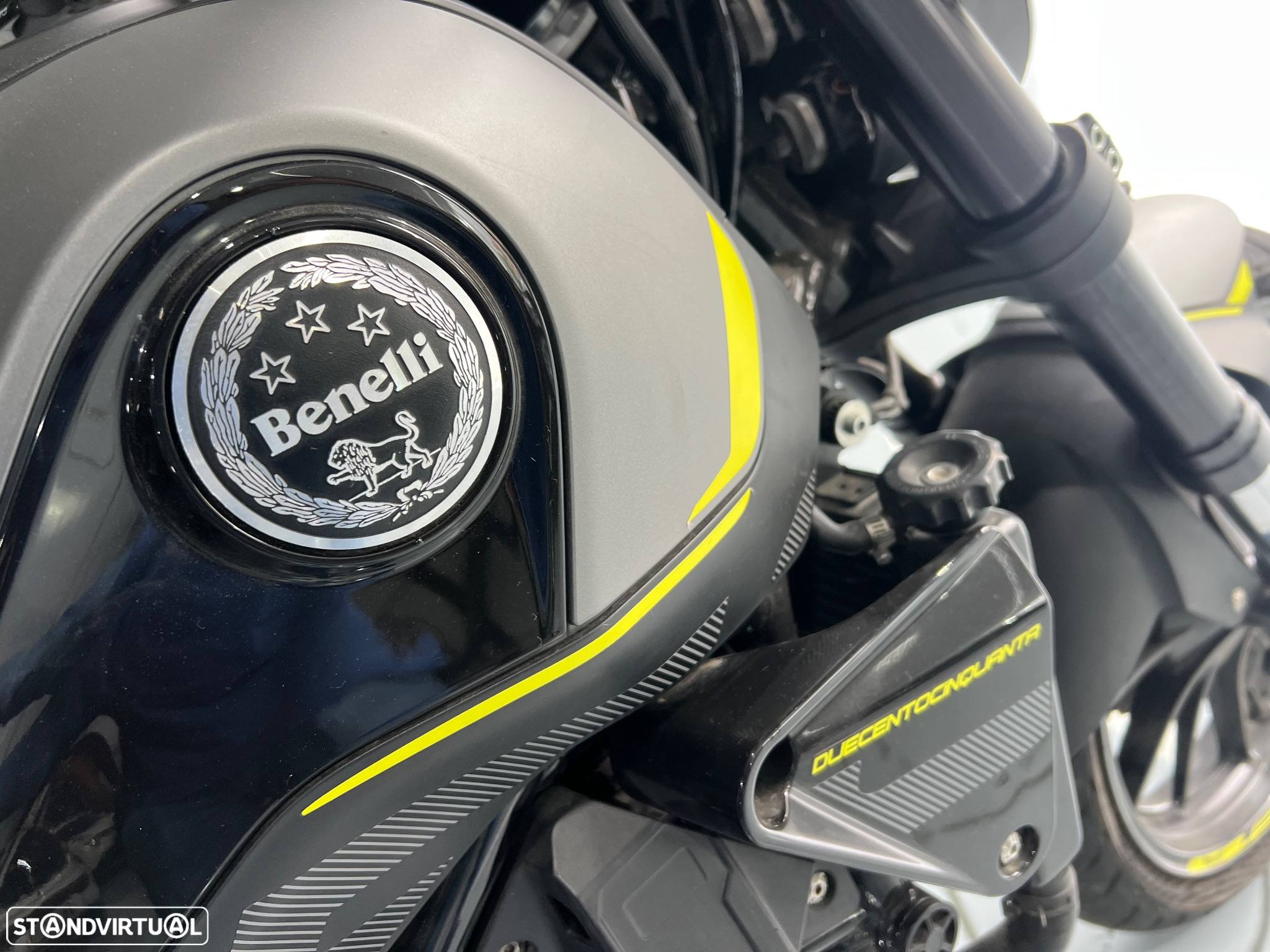 Benelli Leoncino LEONCINCO 250 - 12