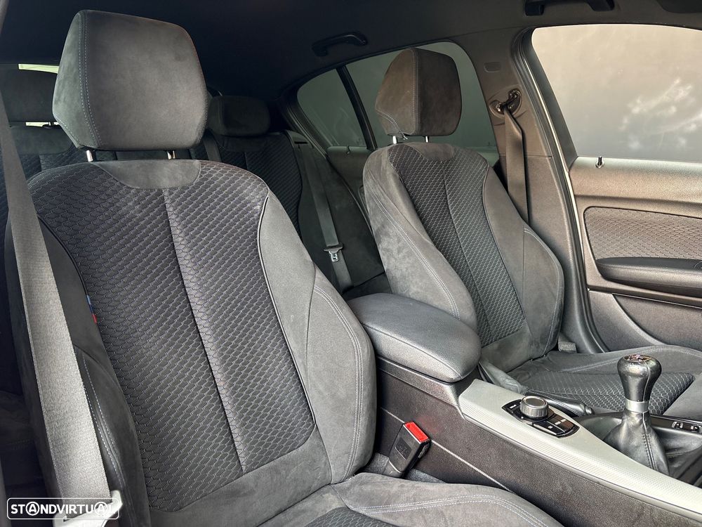 BMW 120 d Pack M - 13