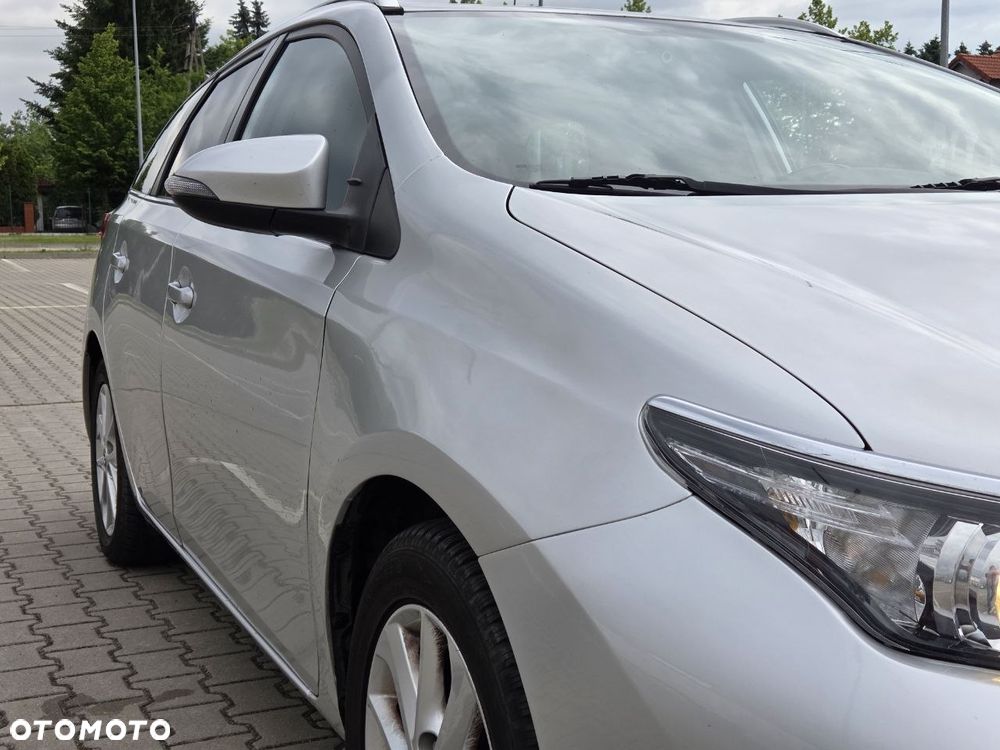 Toyota Auris - 21