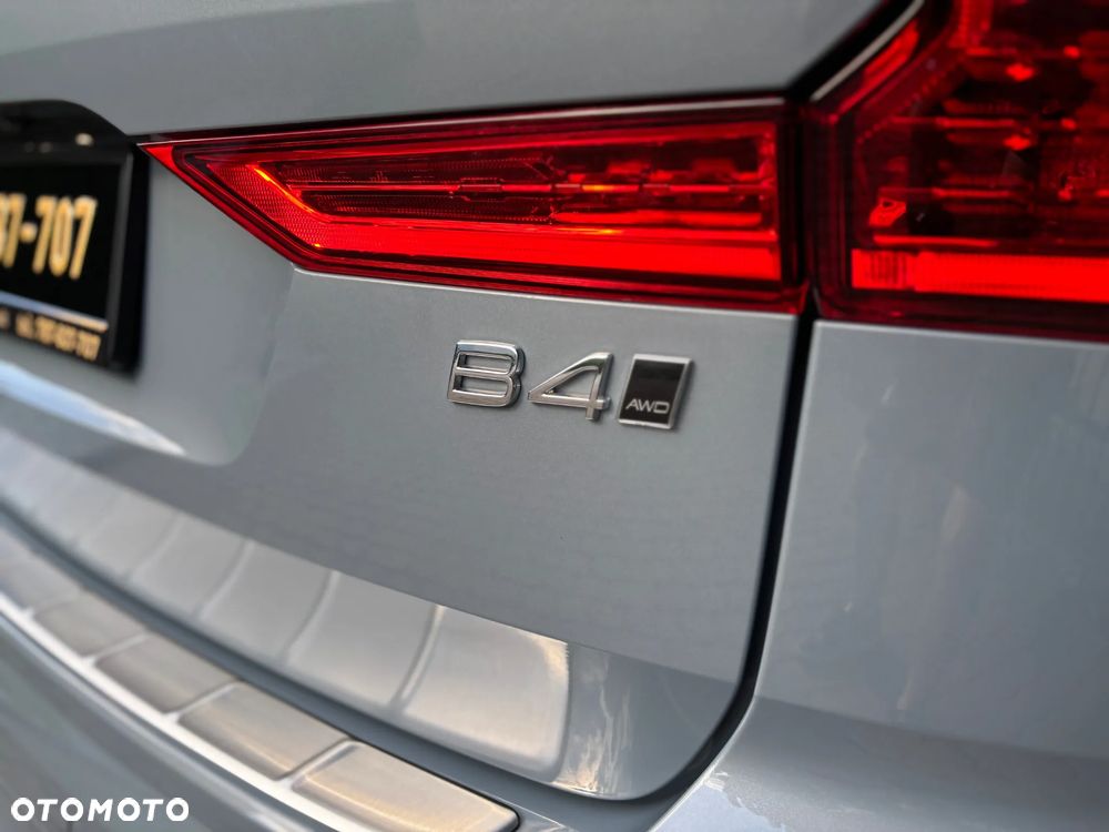 Volvo XC 60 B4 D AWD Geartronic Inscription - 3