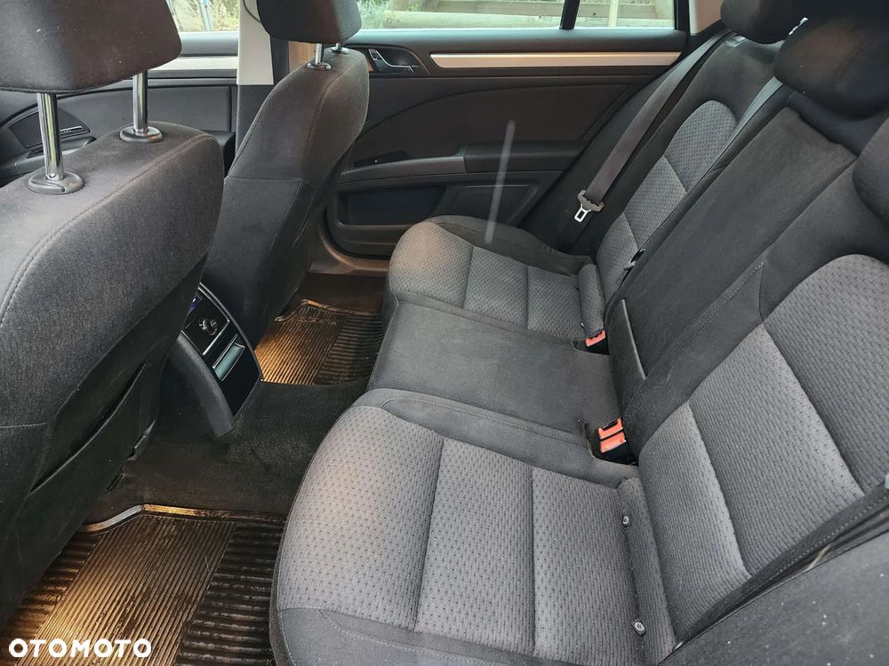 Skoda Superb 2.0 TDI DSG Elegance - 8