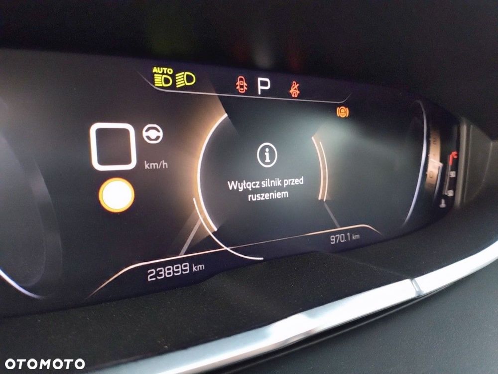 Peugeot 5008 1.5 BlueHDi GT S&S EAT8 - 16