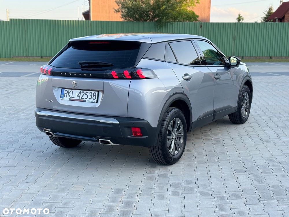 Peugeot 2008 PureTech 130 EAT8 Active - 5