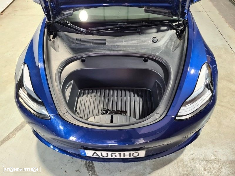 Tesla Model 3 - 18
