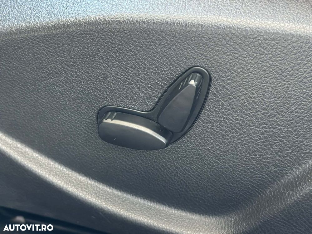 Ford Focus 1.6 TDCI ECOnetic 99g Start-Stopp-System Titanium - 22