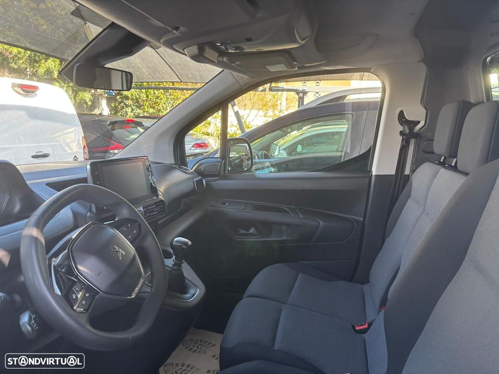 Peugeot Partner Outro - 7