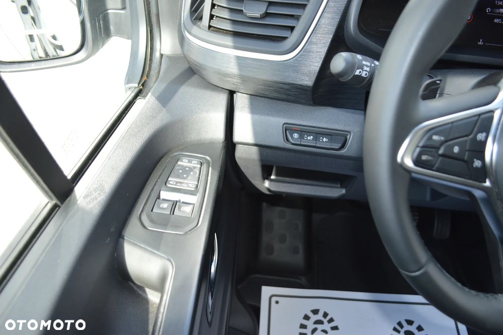 Renault Trafic - 18