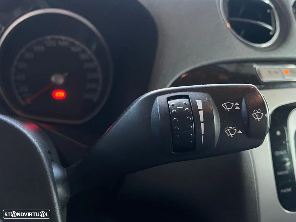 Ford Galaxy 2.0 TDCi Titanium - 20
