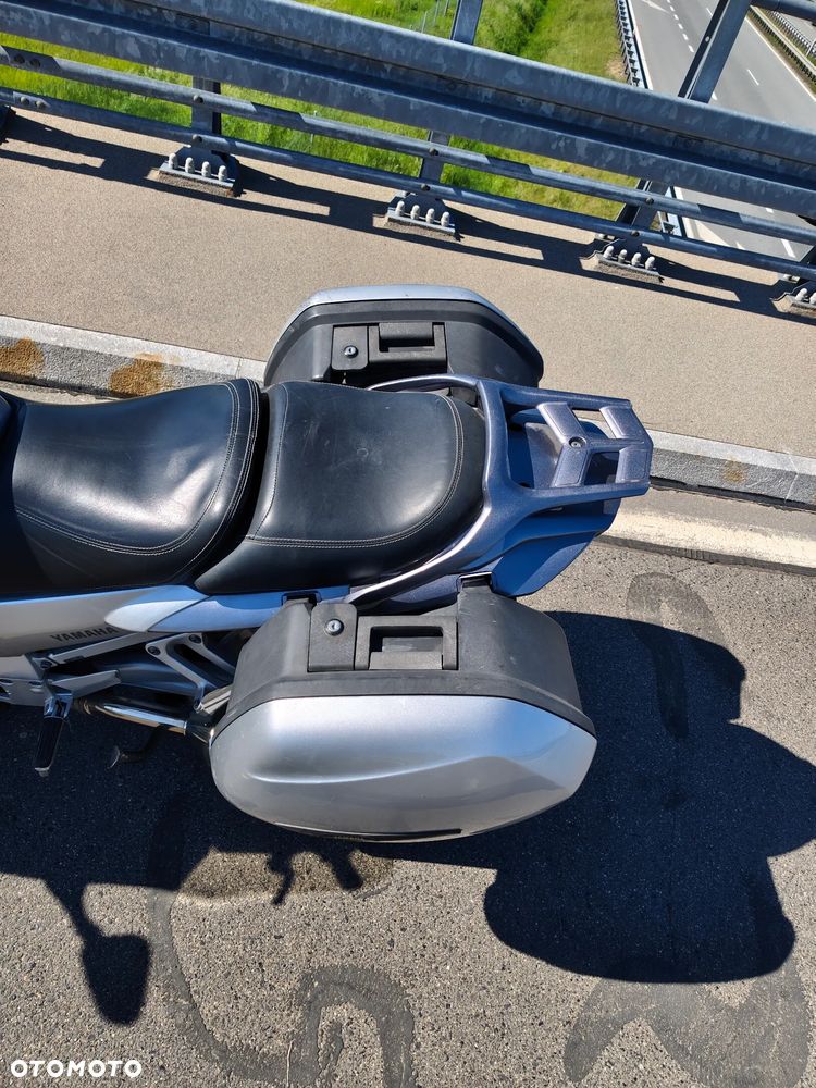 Yamaha FJR - 9