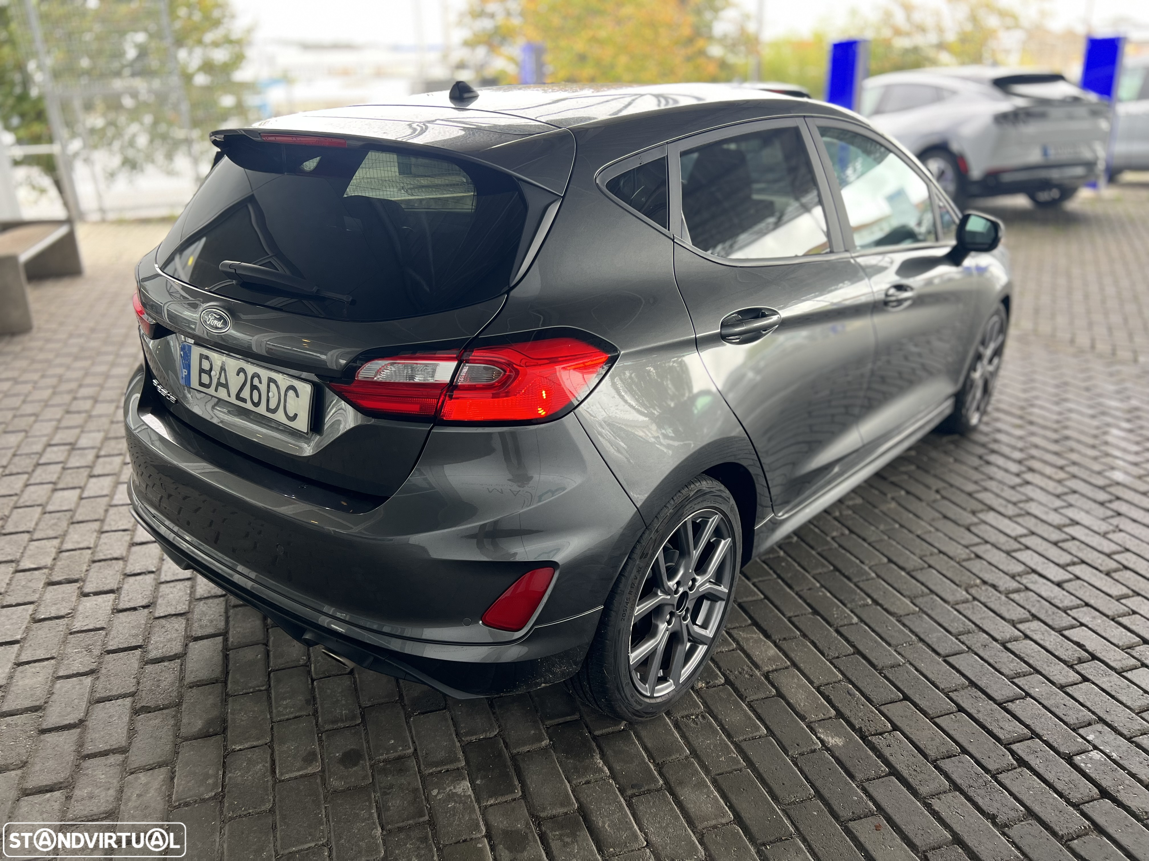 Ford Fiesta 1.0 EcoBoost ST-Line - 4
