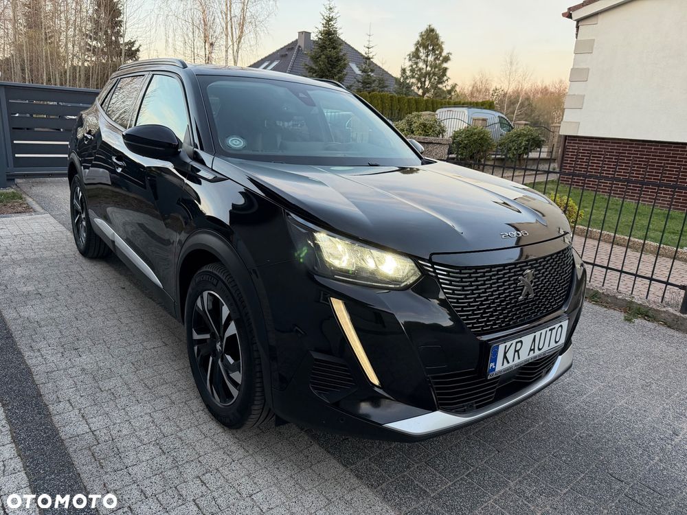 Peugeot 2008 1.5 BlueHDi Allure S&S - 32