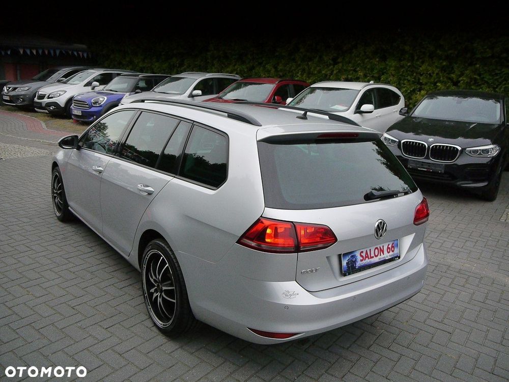 Volkswagen Golf 1.6 TDI BlueMotion Technology Comfortline - 6