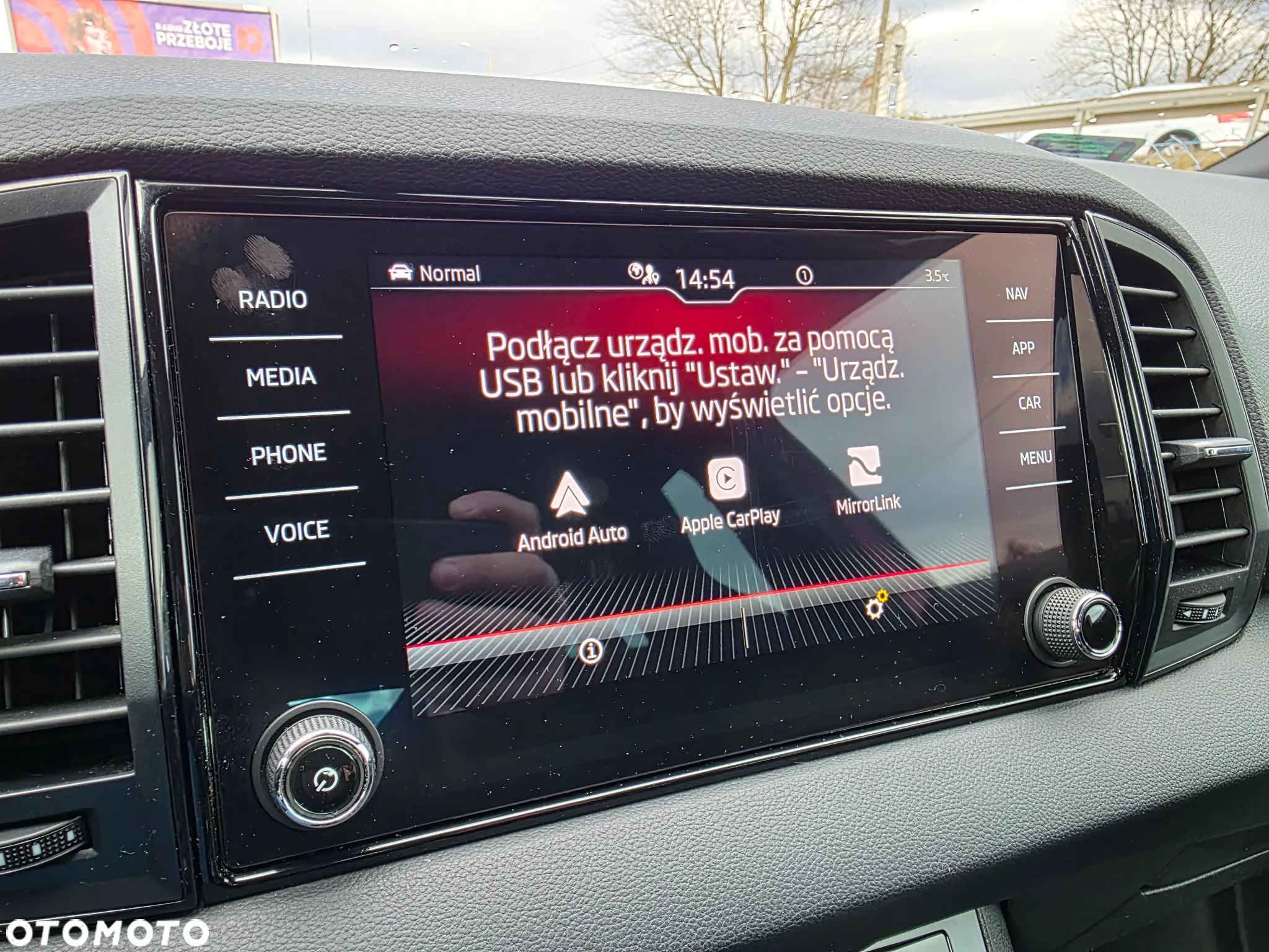Skoda Karoq 1.5 TSI ACT Sportline DSG - 18