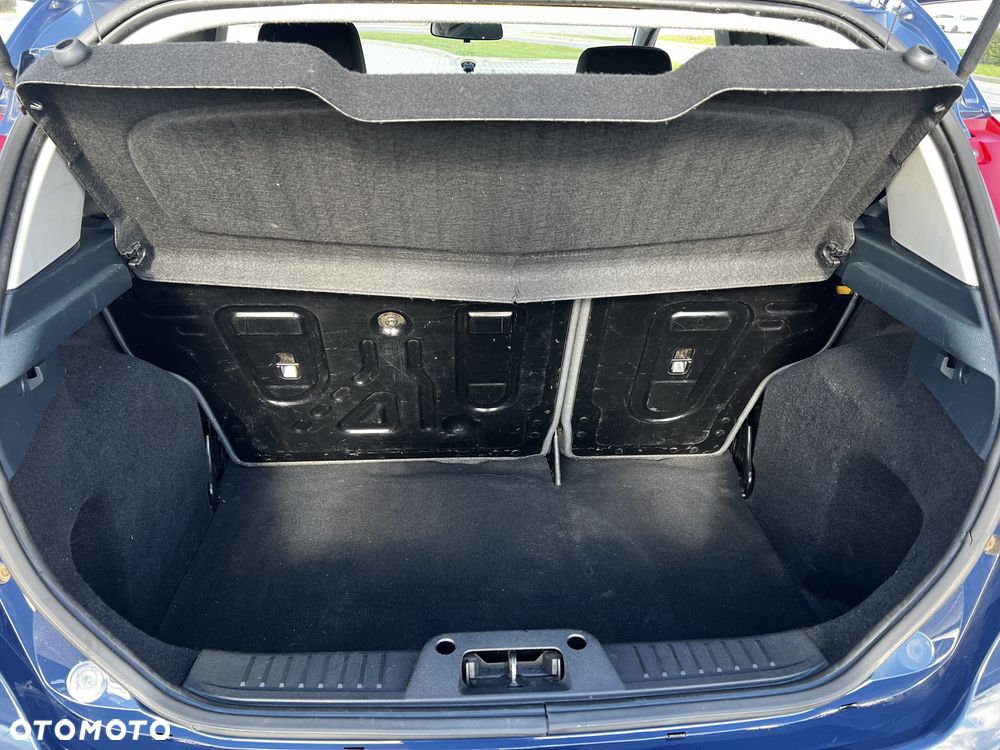 Ford Fiesta 1.25 Trend Edition - 11