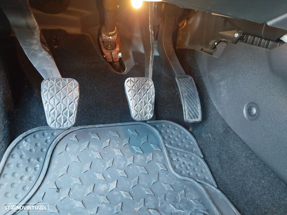 Ford Fiesta 1.5 TDCi Titanium - 5