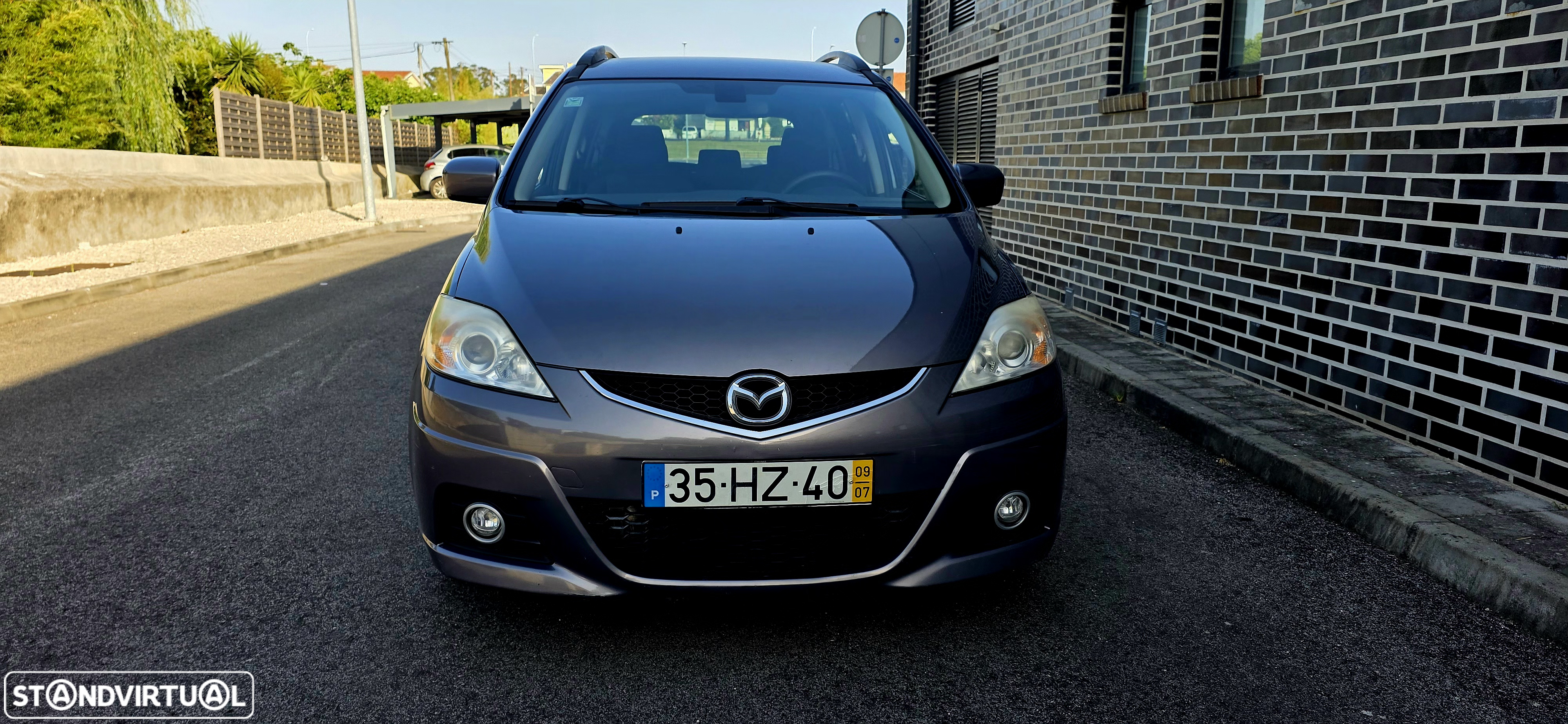 Mazda 5 MZR-CD 2.0 Sport - 2